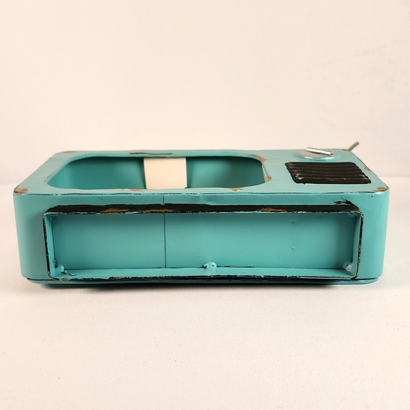 Prima Marketing altered Metal TV Frame (Vintage/retro look) - Mix Media - Picture 10 of 16